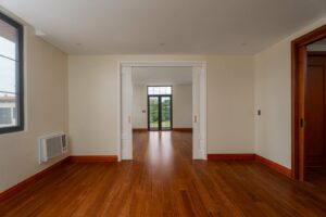 6766b810 1980 415a 8504 fed9636b9c7c