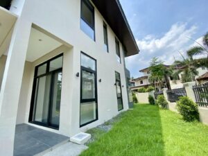 8cda1123 0b5a 4f98 a66f e16ba13bffdf