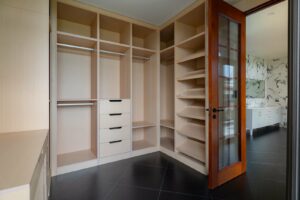 aaaf6570 16fa 4842 8e51 d95d010b22b0