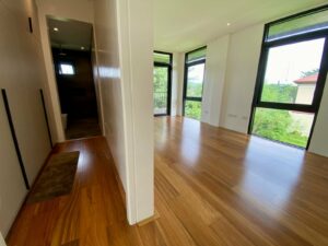 b98a34cd 747f 4b8b 858f 8b5a0f195616