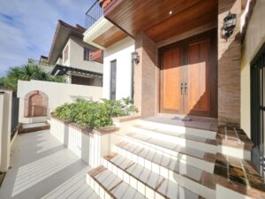 c088d084 3da7 45bf a291 9d40c800c89a