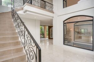 img 1de087feee490e7e1de4134552123695 v